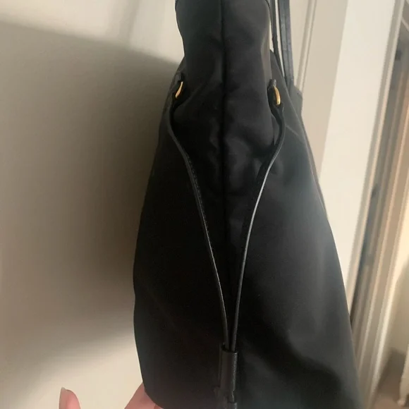Prada black nylon tote with dust bag - Picture 4 of 16